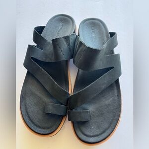 Merrell Women's Black Slide Sandals with Tan Edge